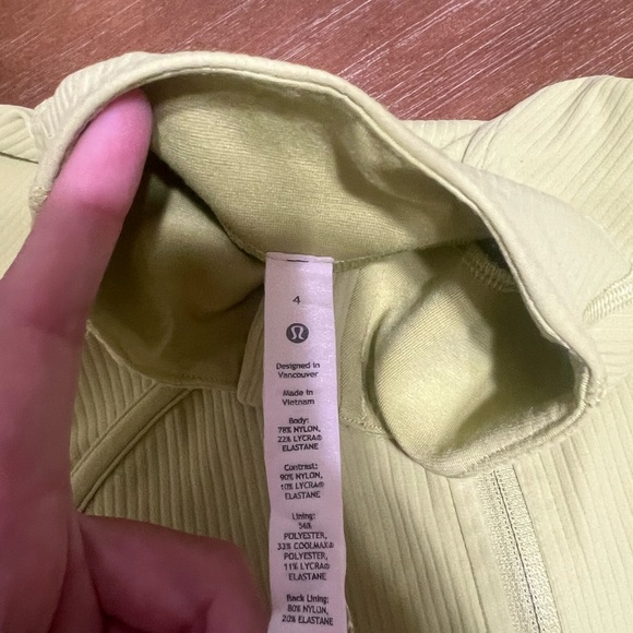 Lululemon Ribbed Cropped Define Jacket - Picture 3 of 4